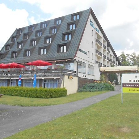 Hotel Bitov Luaran gambar